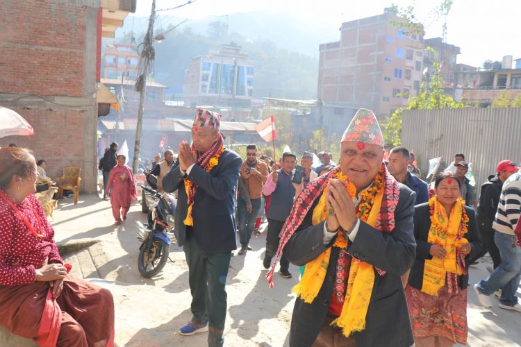 बनेपामा गठबन्धनका उम्मेदवारहरुलार्ई भव्य स्वागत