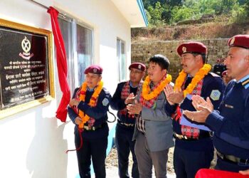 काभ्रेको विकट क्षेत्र देवीटारमा नवनिर्मित इलाका प्रहरी कार्यालय भवन समुदघाटन