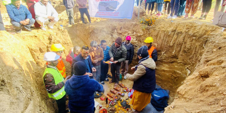 बेथानचोकमा १० शैयाको आधारभूत अस्पतालको शिलान्यास