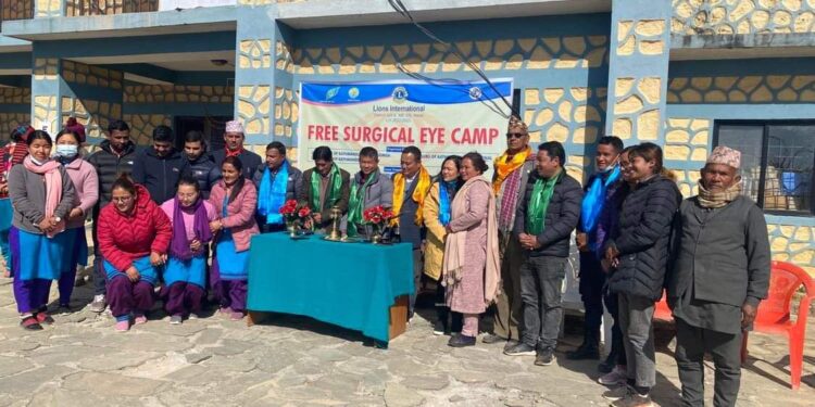 तेमालमा आँखा शिविरको पहिलो दिन आज २७५जनाको आँखा चेकजाँच