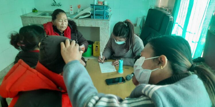 मंगलटारमा निःशुल्क आँखा शिविर सम्पन्न,४८ जना मोतिबिन्दु अपरेसनको लागि छनोट