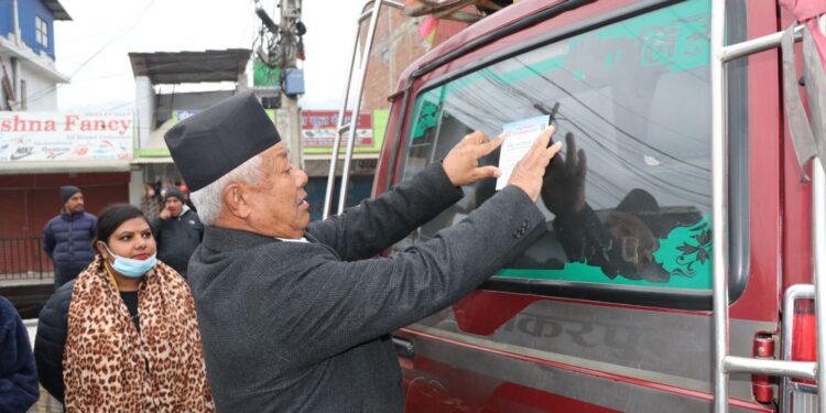वीपी राजमार्गमा फोहोर फाले कार्वाही