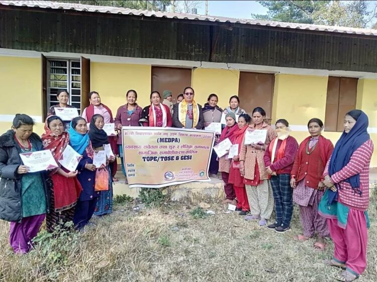 उद्यम विकासको निम्ति रोशी ५ मा ८ दिने प्रशिक्षण कार्यक्रम सम्पन्न