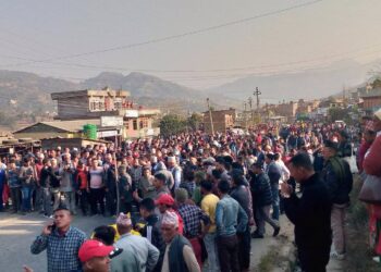 बसको ठक्करबाट बालिकाको मृत्यु भएपछी भकुन्डे तनावग्रस्त