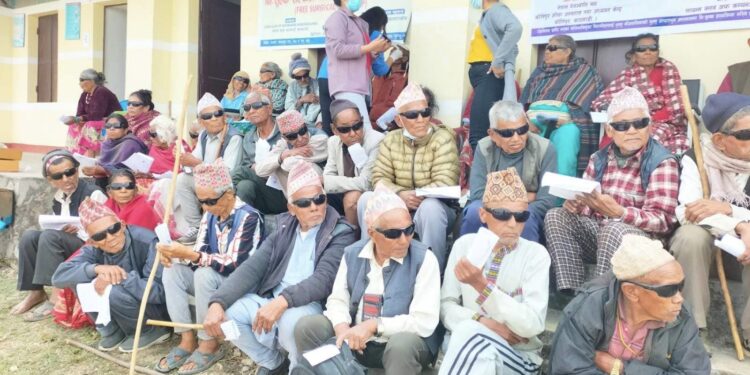भुम्लुमा १२६५ जनाको आँखा परीक्षण एवं ९५ जनाको सफल शल्यक्रिया