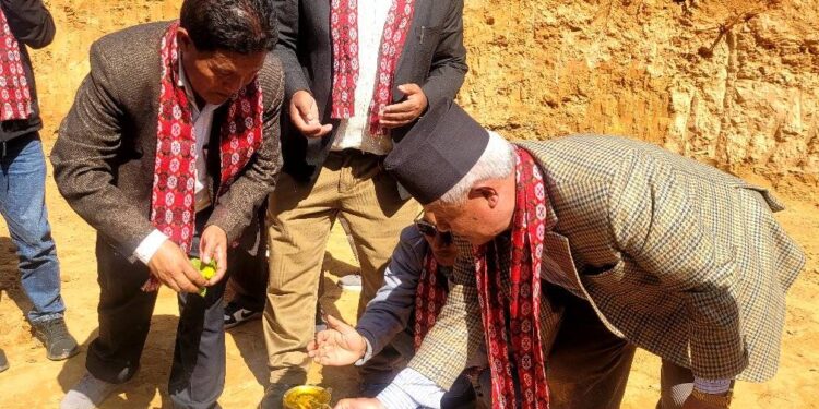 नमोबुद्द ८ मा बन्ने २ लाख लिटर क्षमताको ट्यांकी शिलान्यास