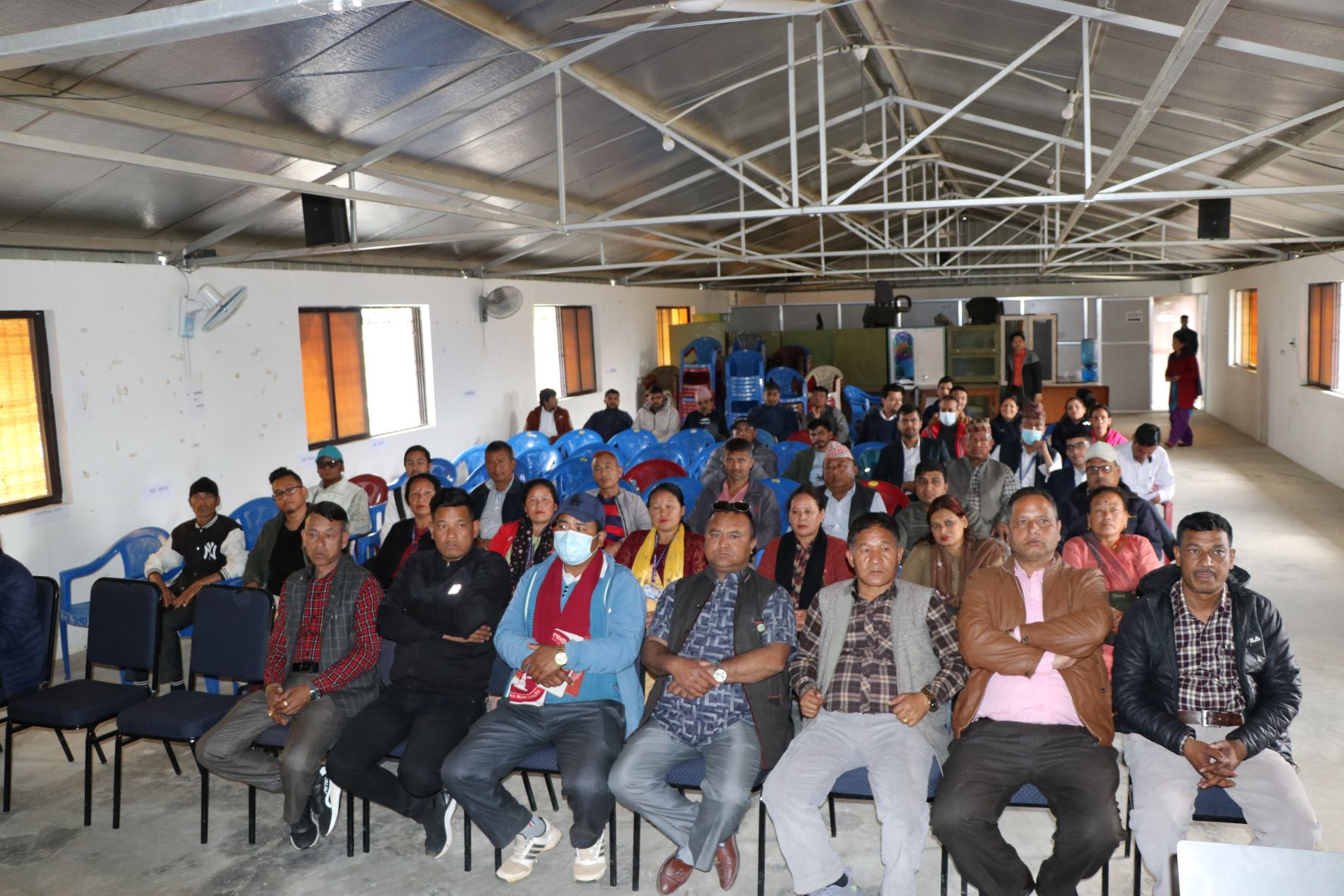 रेडियो रोशी १०१.६ मेगाहर्ज