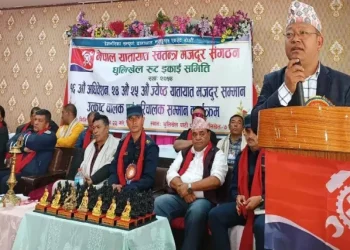 काभ्रे–काठमाडौँ रुट भई सचालन हुने बसका १३ जना चालक तथा ८ सहचालक सम्मानित