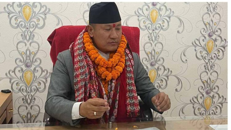 मन्त्री लामासँग योजनाका लागि धुलिखेल गठबन्धनले माग्यो बजेट