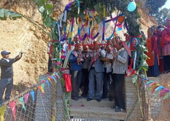 मण्डनदेउपुरमा २६ लाखको लागतमा झोलुङ्गे पुल निर्माण