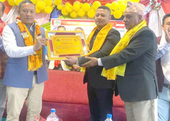 नेपाली कांग्रेस नमोबुद्ध–काठमाडौं सम्पर्क समितिद्धारा मन्त्री लामालाई बधाई