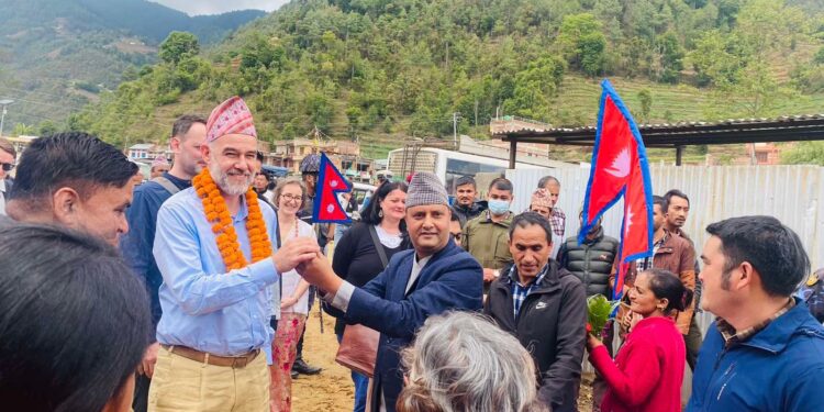 “नमस्कार बेथानचोक आराम हुनुहुन्छ ”