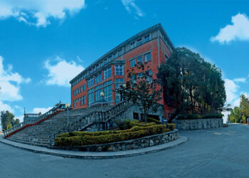 आज केयु योग तथा प्राकृतिक चिकित्सालयको  उद्घाटन गरिदै