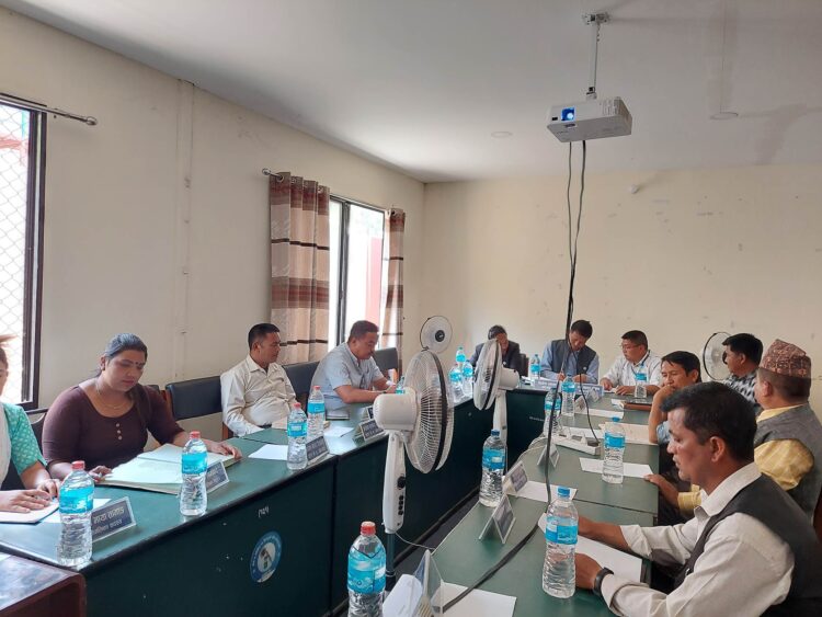 रोशी गाउँपालिकाको बाह्रौं कार्यपालिका बैठक सम्पन्न