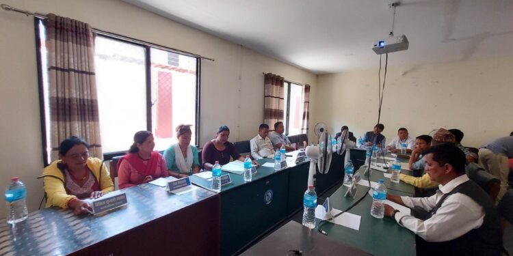 रोशी गाउँपालिकाको तेह्रौ कार्यपालिका वैठक सम्पन्न