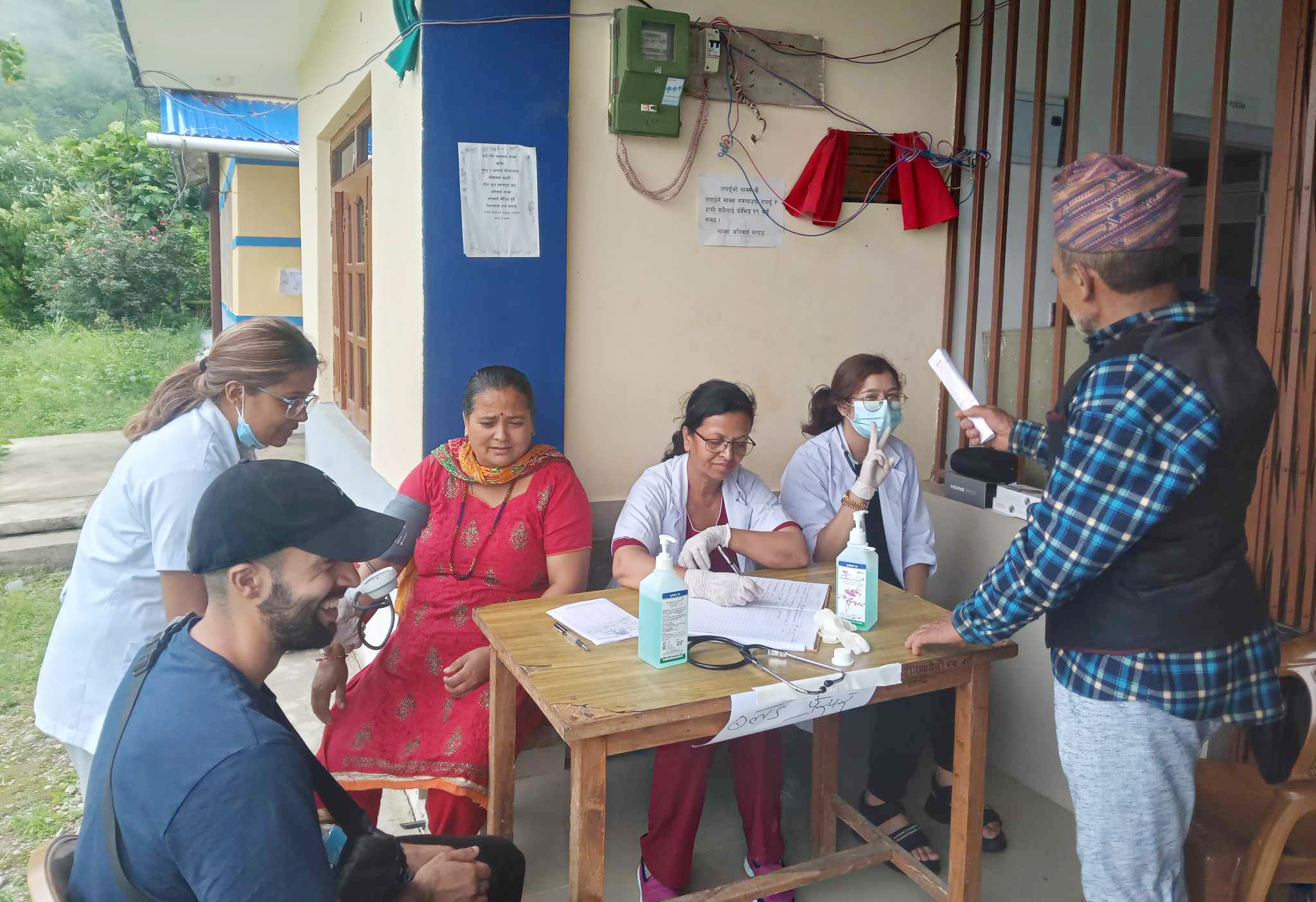 रेडियो रोशी १०१.६ मेगाहर्ज