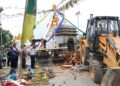 नमोबुद्ध परिसरमा निर्माण गरिएका अनियमित संरचना हटाइयो