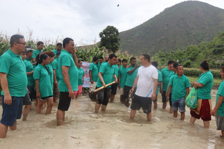 तेमालका प्रतिनिधिहरुले मनाए २० औँ राष्ट्रिय धान दिवस (फोटोफिचर)