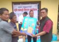 शतप्रतिशत अनुदानमा तेमालका कृषक समूहलाई कृषि सामाग्री तथा विषादी वितरण
