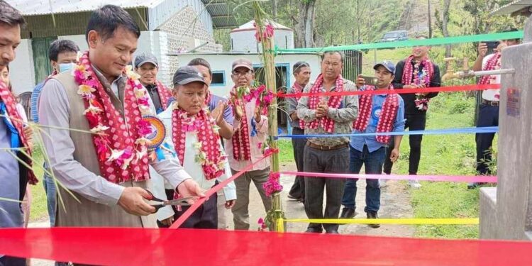 रोशी गाउँपालिकाको “एक घर एक धारा” कार्यक्रमले गति लिदै