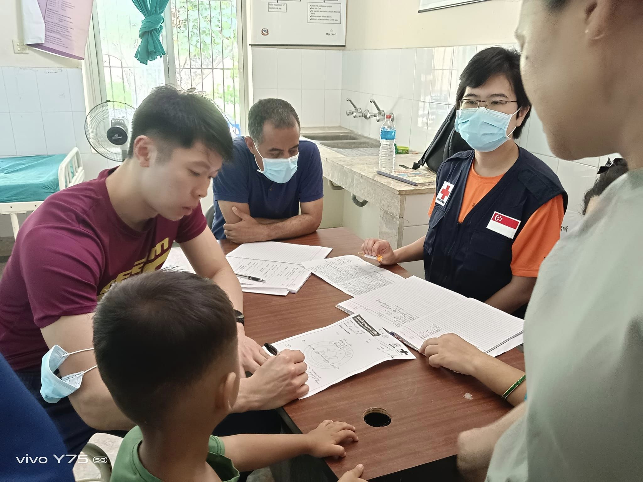 रेडियो रोशी १०१.६ मेगाहर्ज