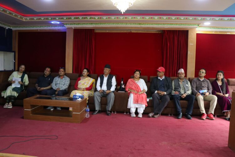 नमोबुद्धका सबै वडा र नगरस्तरीय बाल क्लव सञ्जालका पदाधिकारी बालमैत्री स्थानीय शासन बुझ्न भीमेश्वर नगरपालिकामा