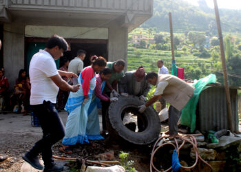 मण्डनदेउपुर नगरपालिकामा डेंगी रोग नियन्त्रणका लागि ‘खोज तथा नष्ट गर’ कार्य शुरु