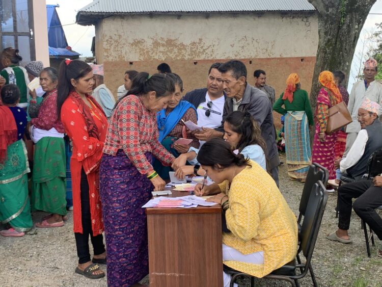 रोशी–१२ का ८८ जनाले वडा कार्यालयबाटै प्राप्त गरे सामाजिक सुरक्षा भत्ता