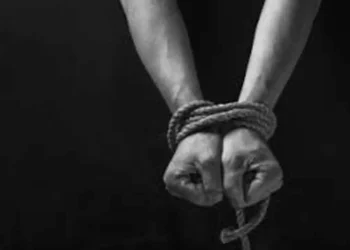 मण्डनदेउपुरमा घट्यो अनौठोको घटनाः हात खुट्टा बाँधेर विष खुवाइएको अवस्थामा बृद्धा फेला