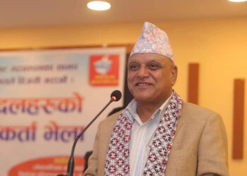 नेपाली कांग्रेस केन्द्रीय सदस्यमा काभ्रेका शिवप्रसाद हुमागाई सहित ८ जना मनोनित