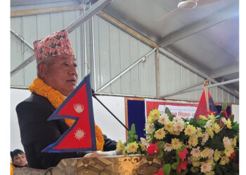 ‘पठनपाठनमा अवरोध पुर्याउने शिक्षकलाई कानुन अनुसार कारबाही हुन्छ’–नगरप्रमुख लामा