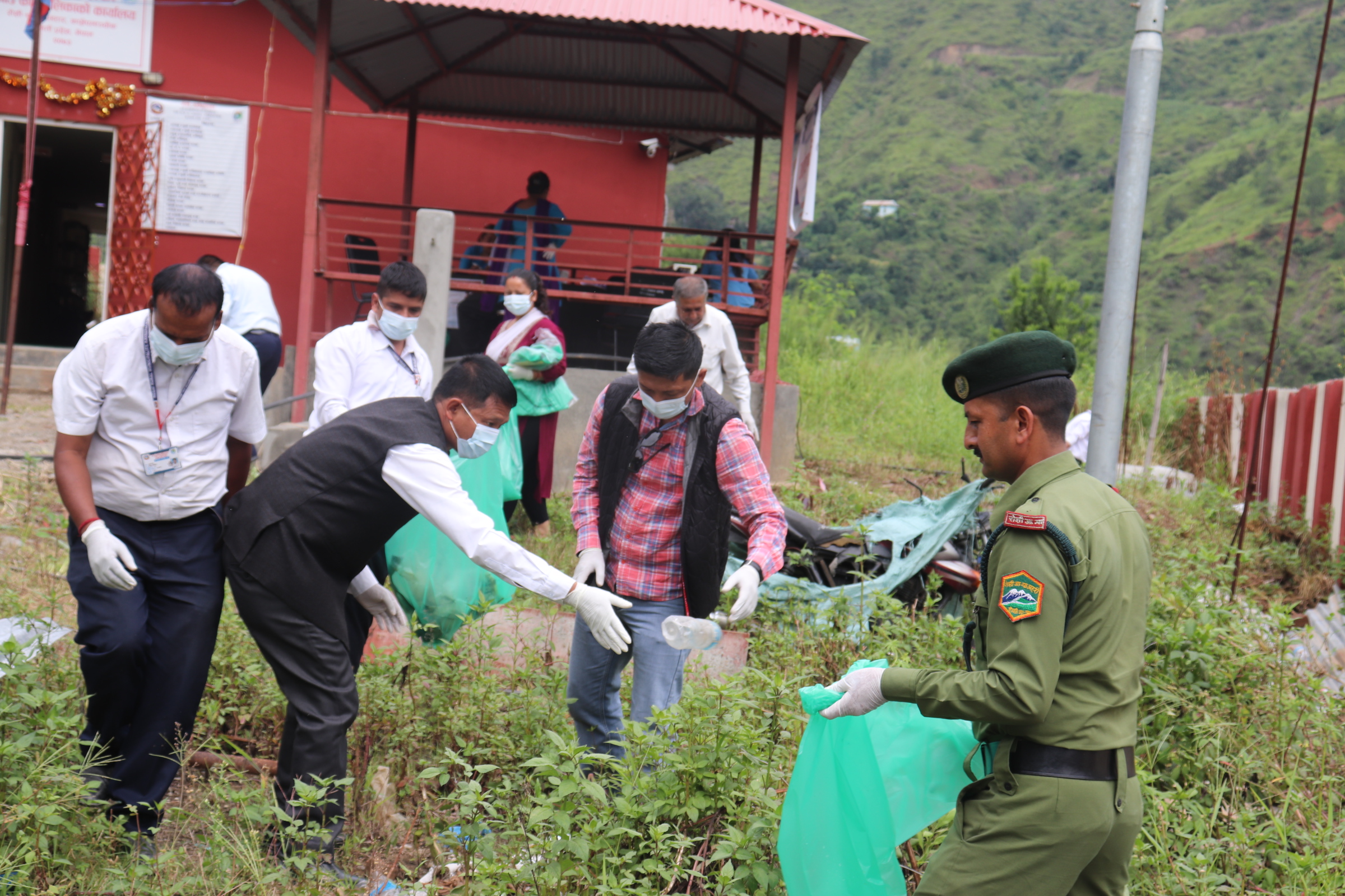 रेडियो रोशी १०१.६ मेगाहर्ज