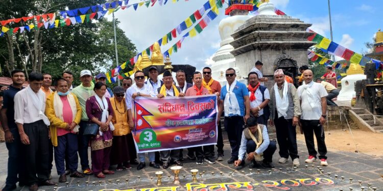 संविधान दिवसको अवसरमा सरसफाई र दीप प्रज्वलन