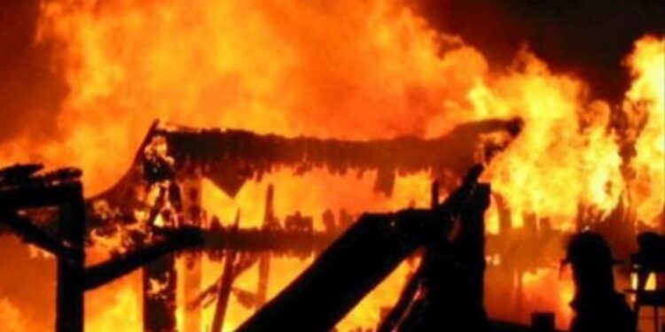 बर्दियामा आगलागीबाट एकै घरका चार जनाको मृत्यु