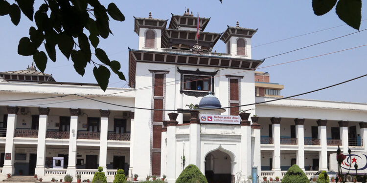 राष्ट्रिय सभा निर्वाचनमा भाग लिन रास्वपाबाहेकका १२ दलको आवेदन