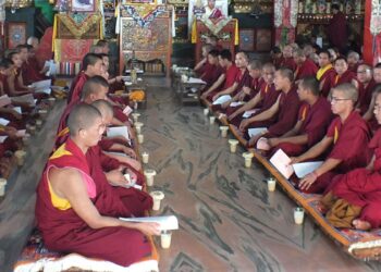 खानीखोलामा लामाहरु कुन्छाम् (गुफा) बस्दै, करिब २ सय लामा सहभागी हुने