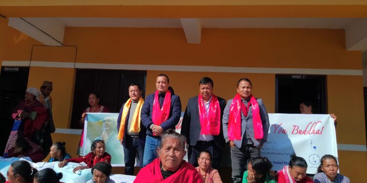 सरमथलीका जेष्ठ नागरिक, एकल महिला तथा अपाङ्गता भएकाहरुलाई ब्ल्याङ्केट बितरण