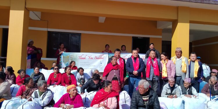 तेमाल–३ का जेष्ठ नागरिक, एकल महिला तथा अपाङ्गता भएकाहरुलाई न्यानो ब्ल्याङ्केट बितरण