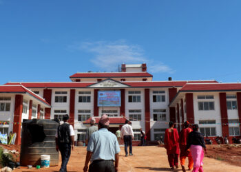 मण्डनदेउपुरमा व्यवसाय दर्ताका लागि घुम्ति शिविर हुदै