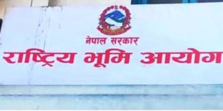 जग्गा प्राप्तिका लागि काभ्रेमा तीन हजारभन्दा बढी भूमिहीनको निवेदन