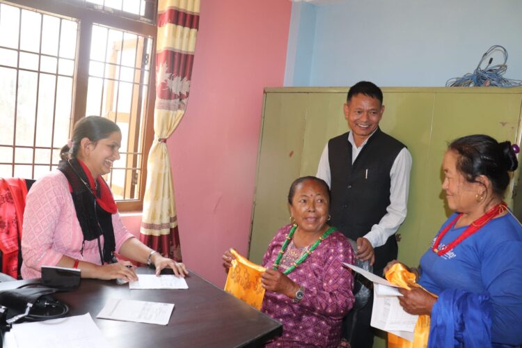 रोशी–११ मा निःशुल्क आयुर्वेद स्वास्थ्य शिविरबाट १ सय ५७ जना लाभान्वित