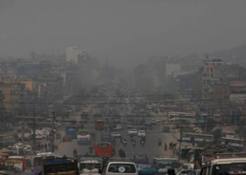 рдХрд╛рдардорд╛рдбреМрдБ рд╡рд┐рд╢реНрд╡рдХреИ рдкрд╣рд┐рд▓реЛ рдкреНрд░рджреВрд╖рд┐рдд рд╕рд╣рд░, рдорд╛рд╕реНрдХ рд▓рдЧрд╛рдЙрди рд╕реНрд╡рд╛рд╕реНрдереНрдп рдордиреНрддреНрд░рд╛рд▓рдпрдХреЛ рдЖрдЧреНрд░рд╣