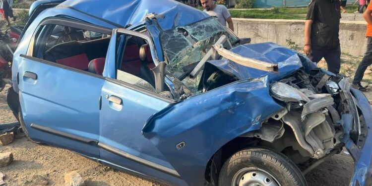 साँगामा चारवटा सवारी एकसाथ ठोक्किएर दुर्घटना हुँदा २ जना घाईते