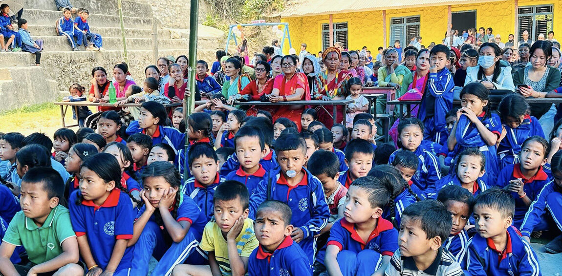 रेडियो रोशी १०१.६ मेगाहर्ज