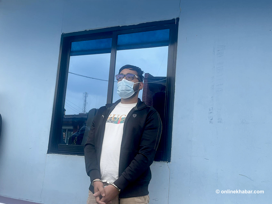 रेडियो रोशी १०१.६ मेगाहर्ज