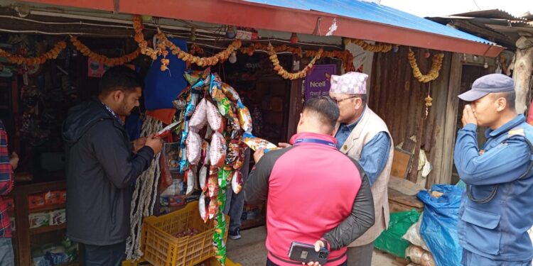 भुम्लु र चौरीदेउराली गाउँपालिकामा संयुक्त बजार अनुगमन