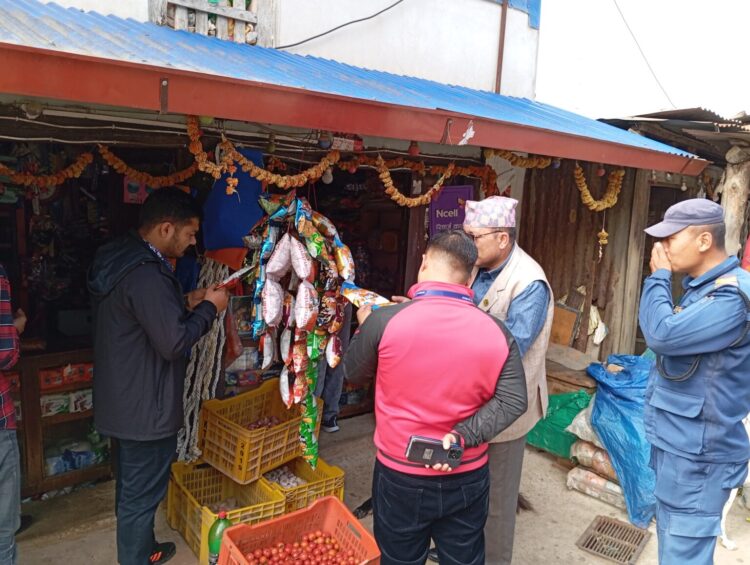 भुम्लु र चौरीदेउराली गाउँपालिकामा संयुक्त बजार अनुगमन