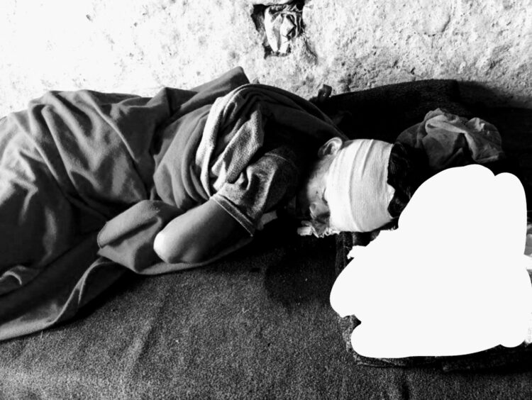 महाभारतको गोकुलेमा दाउरा काट्न गएका युवक लडेर घाइते