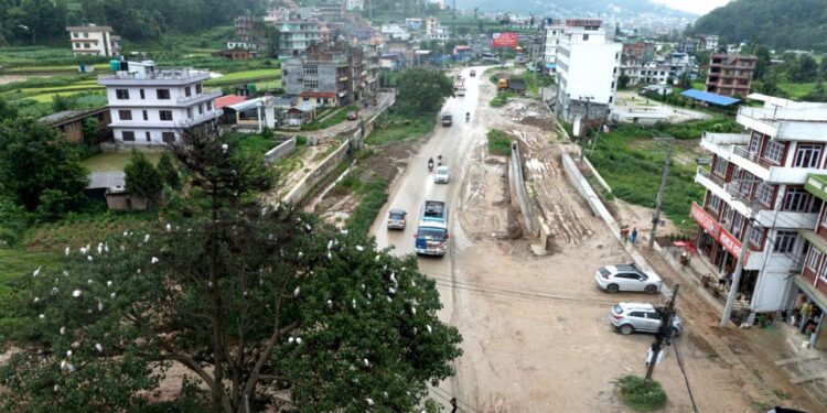 अरनिको राजमार्ग विस्तारमा जग्गा अधिग्रहण र सम्पदा व्यवस्थापनमा समस्या