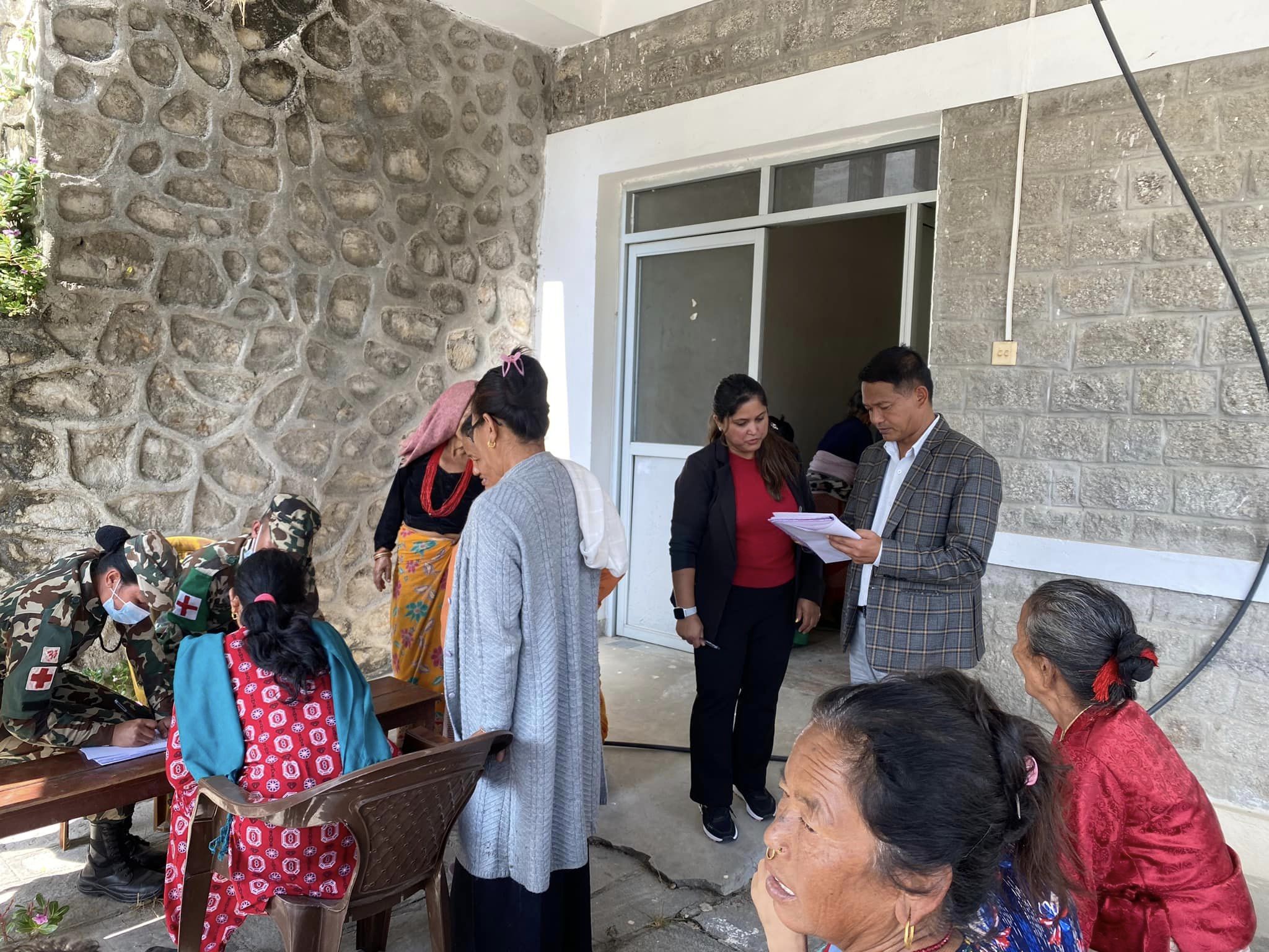 रेडियो रोशी १०१.६ मेगाहर्ज